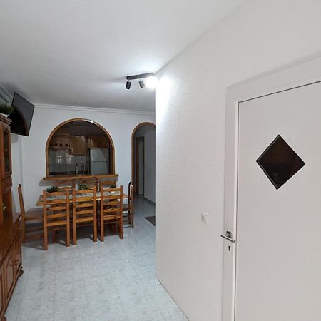 Cozy Apartment Near The Sea Torrevieja Exterior photo